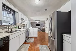 2754 Green Marsh Ct, Decatur, GA 30034 - Photo 10