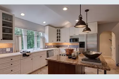 4474 Cove Island Drive NE, Marietta, GA 30067 - Photo 8
