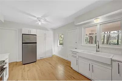 2155 N Ponce De Leon Avenue NE, Atlanta, GA 30307 - Photo 8