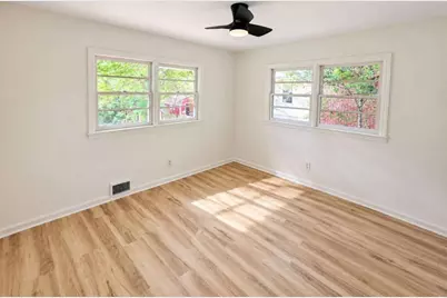 3565 Glenwood Road, Decatur, GA 30032 - Photo 8