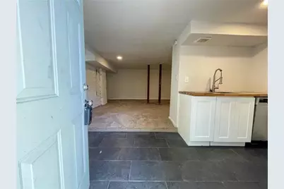 673 S Kennesaw Avenue NE, Atlanta, GA 30308 - Photo 2