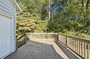 587 Farmbrook Trail NE, Kennesaw, GA 30144 - Photo 24