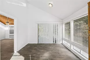 587 Farmbrook Trail NE, Kennesaw, GA 30144 - Photo 8