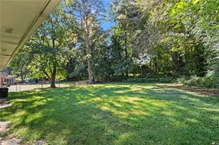 2810 Foxlair Trail, South Fulton, GA 30349 - Photo 34