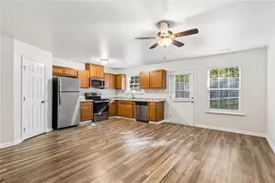 303 Village Chase, Woodstock, GA 30188 - Photo 8