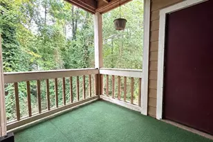 5539 Mountain Springs Cir, Stone Mountain, GA 30088 - Photo 14