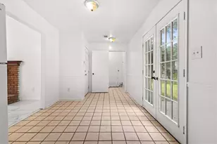 160 Derby Country Dr, Ellenwood, GA 30294 - Photo 16