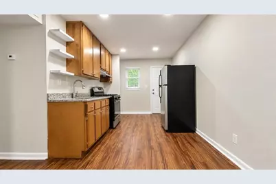 3203 E Point Street #5, Atlanta, GA 30344 - Photo 4