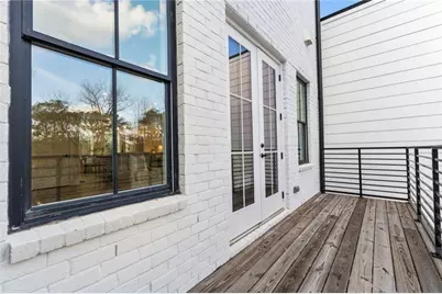 2202 Carlton Court, Atlanta, GA 30318 - Photo 12