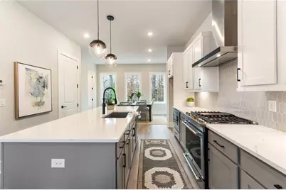2202 Carlton Court, Atlanta, GA 30318 - Photo 14
