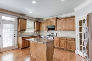 5885 Vista Brook Dr, Suwanee, GA 30024 - Photo 6