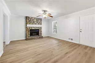 225 Hollis Cir, Dallas, GA 30157 - Photo 6