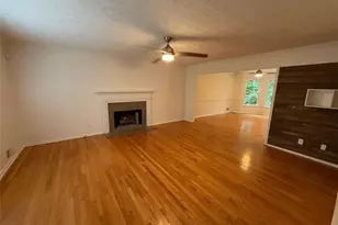 190 Timber Oak Cove, Lawrenceville, GA 30043 - Photo 2