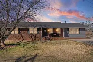 213 Cook St, Cartersville, GA 30120 - Photo 1