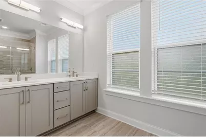 579 Broadview Place NE, Atlanta, GA 30324 - Photo 34