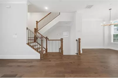 579 Broadview Place NE, Atlanta, GA 30324 - Photo 18