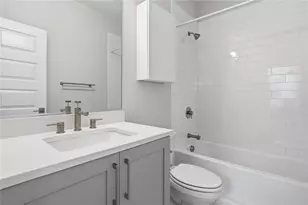 579 Broadview Pl NE, Atlanta, GA 30324 - Photo 30