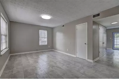 738 Dunaire Way, Jonesboro, GA 30238 - Photo 8