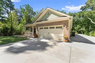 3588 Phoenix Cove Dr, Gainesville, GA 30506 - Photo 4