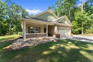 3588 Phoenix Cove Dr, Gainesville, GA 30506 - Photo 2
