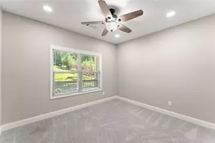 3588 Phoenix Cove Dr, Gainesville, GA 30506 - Photo 32
