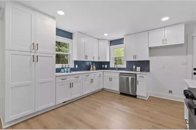 3010 Canton Hills Drive, Marietta, GA 30062 - Photo 14