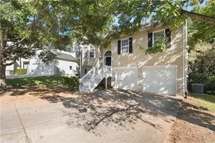 6570 Snow Bird Ln, Douglasville, GA 30134 - Photo 2
