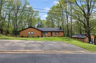 271 E Wright St, Winder, GA 30680 - Photo 1