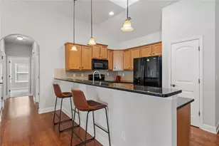 601 Abbey Dr, Woodstock, GA 30188 - Photo 10
