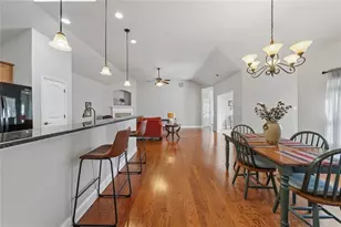 601 Abbey Dr, Woodstock, GA 30188 - Photo 14