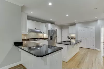 9345 Riverclub Parkway, Duluth, GA 30097 - Photo 14