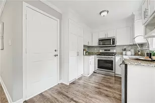 956 Oak St SW, Atlanta, GA 30310 - Photo 10