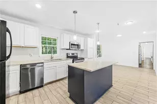 1720 Danrich Dr, Decatur, GA 30032 - Photo 8