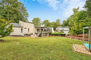 2470 Kingsley Dr NE, Marietta, GA 30062 - Photo 34