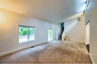 2470 Kingsley Drive NE, Marietta, GA 30062 - Photo 8