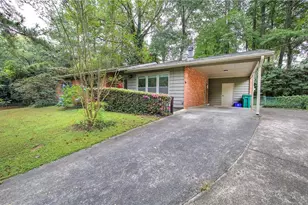 1990 Glenroy Pl SE, Smyrna, GA 30080 - Photo 2