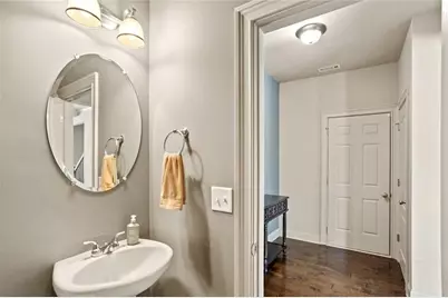2390 Whiteoak Court SE, Smyrna, GA 30080 - Photo 18
