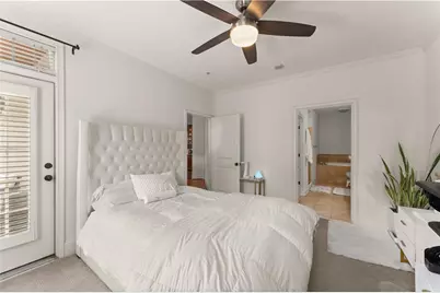 828 Highland Lane NE #2201, Atlanta, GA 30306 - Photo 8