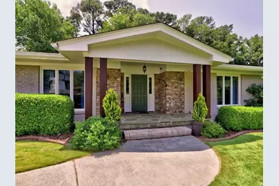 715 Glenforest Road, Sandy Springs, GA 30328 - Photo 2