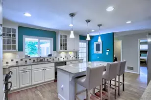 715 Glenforest Rd, Sandy Springs, GA 30328 - Photo 10