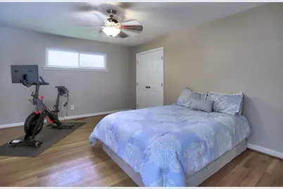 715 Glenforest Road, Sandy Springs, GA 30328 - Photo 14