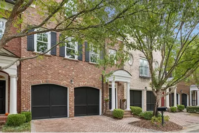 3313 Buckhead Forest Mews NE, Atlanta, GA 30305 - Photo 1