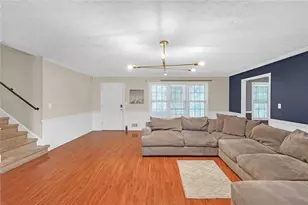 5728 Four Winds Ct SW, Lilburn, GA 30047 - Photo 8