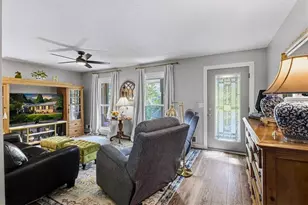 669 Foxcliffe Ct SE, Smyrna, GA 30082 - Photo 4
