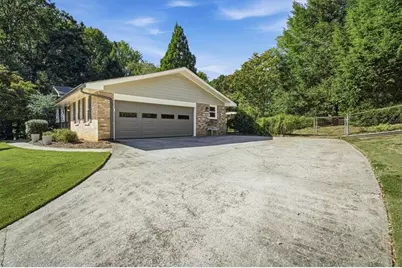 669 Foxcliffe Court SE, Smyrna, GA 30082 - Photo 34