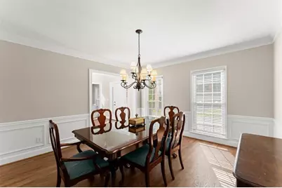 907 Forest Pond Drive, Marietta, GA 30068 - Photo 4