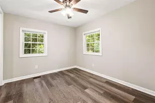 2571 Elliott, Atlanta, GA 30318 - Photo 14