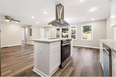 2571 Elliott, Atlanta, GA 30318 - Photo 8