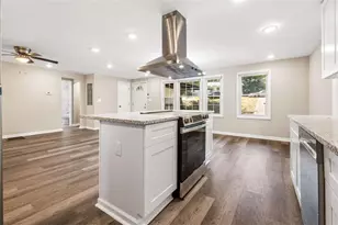 2571 Elliott, Atlanta, GA 30318 - Photo 8