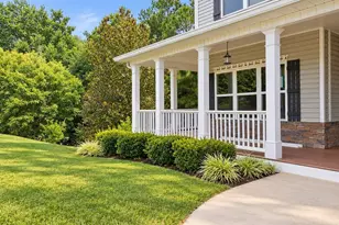 6 Creekside Bluff, Hiram, GA 30141 - Photo 4